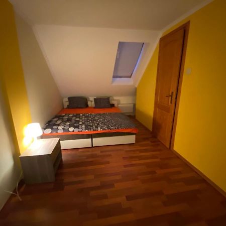 Mimi Apartman Apartment Гюла Екстериор снимка